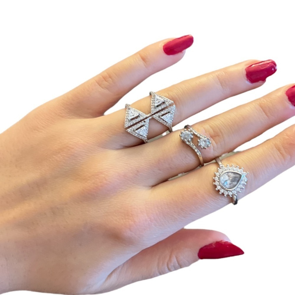 3 for $30  diamond rings 💍